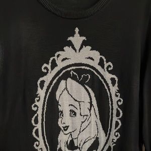 Torrid Alice and wonderland sweater 2X